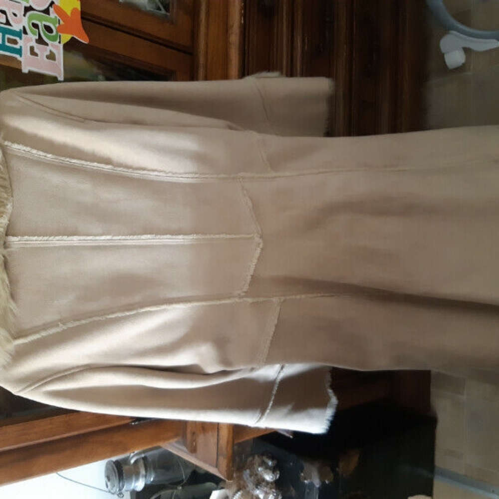 Long Winter jacket 🧥 - Picture 2 of 5